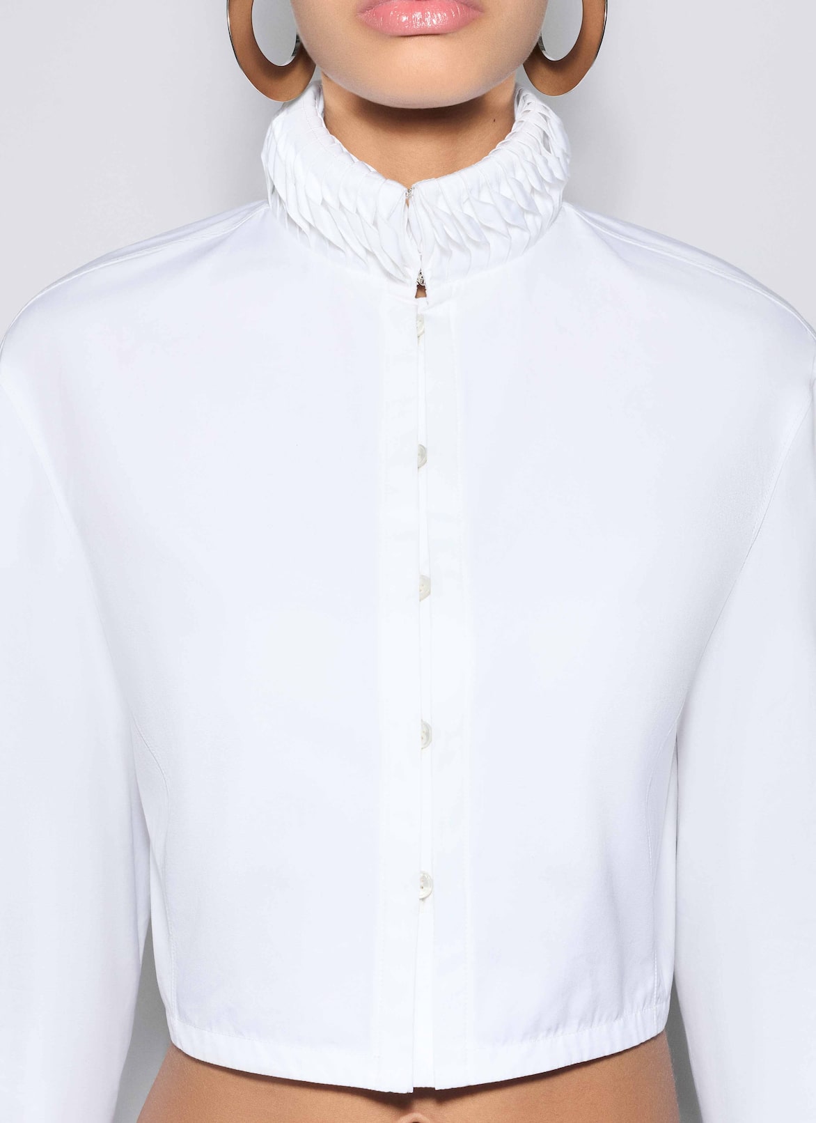 BLUSA CORTA DE POPELINA DE ALGODÓN ALAÏA BLANCO BLUSA CORTA DE POPELINA DE ALGODÓN